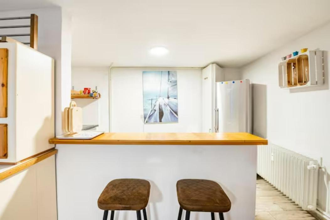 Gemuetliche 3-Zkb Wc Souterrainwohnung In Bestlage Hamburg Exterior photo